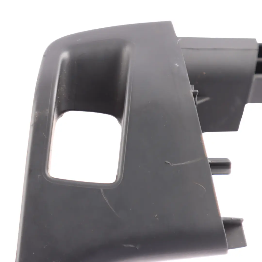 Maniglia Pannello Bracciolo Porta Posteriore Destro per Audi Q5 8R con numero di parte 8R0867372 Audi Q5 8R Maniglia Pannello Bracciolo Porta Posteriore Destro - SKU 8R0867372 - Numero di parte 8R0867372