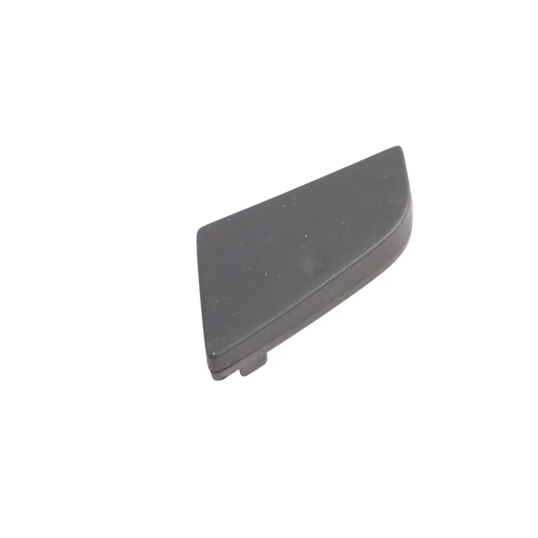 Wkładka Pokrywy Klamki Tylnych Drzwi Prawa do Audi Q5 8R o numerze 8R0867444 Audi Q5 8R Wkładka Pokrywy Klamki Tylnych Drzwi Prawa - SKU 8R0867444 - Numer Części 8R0867444