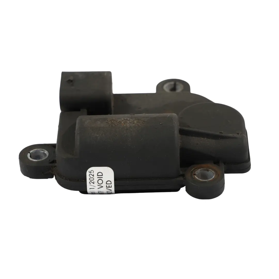 Silnik Nastawnik Regulacji Klap Wydechowych do Audi RS4 B9 RS5 F5 o numerze 8S0133246A Audi RS4 B9 RS5 F5 Silnik Nastawnik Regulacji Klap Wydechowych - SKU 8S0133246A - Numer Części 8S0133246A