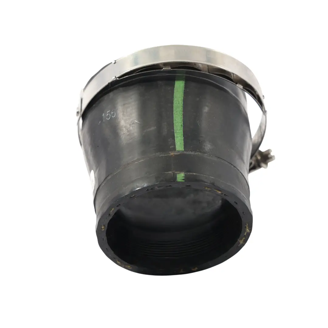 Audi RS3 8Y 2.5 TFSI Conector Presión Intercooler Manguera Línea - SKU 8S0145745A - Número de pieza 8S0145745A