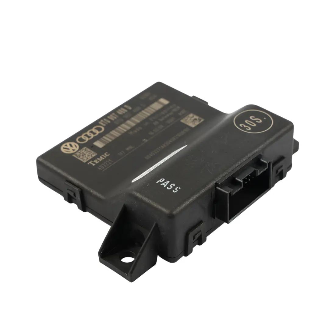 Gateway Diagnostica Interfaccia Controllo Modulo ECU 8T0907468R per Audi A4 B8 A5 8T con numero di parte 8T0907468D Audi A4 B8 A5 8T Gateway Diagnostica Interfaccia Controllo Modulo ECU 8T0907468R - SKU 8T0907468D - Numero di parte 8T0907468D