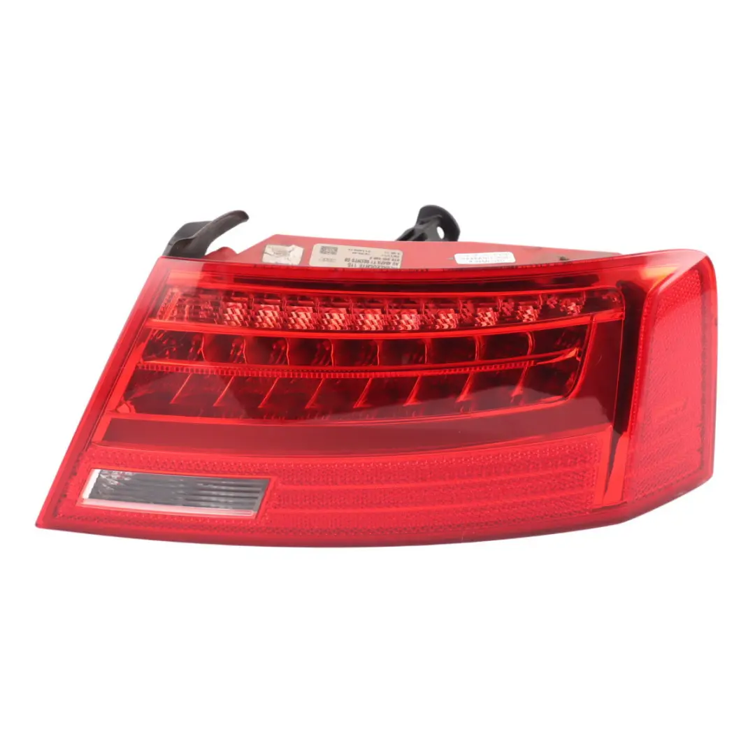 Luz Trasera Panel Lateral Exterior LED Derecho para Audi A5 8T con número de pieza 8T8945096F Audi A5 8T Luz Trasera Panel Lateral Exterior LED Derecho - SKU 8T8945096F - Número de pieza 8T8945096F