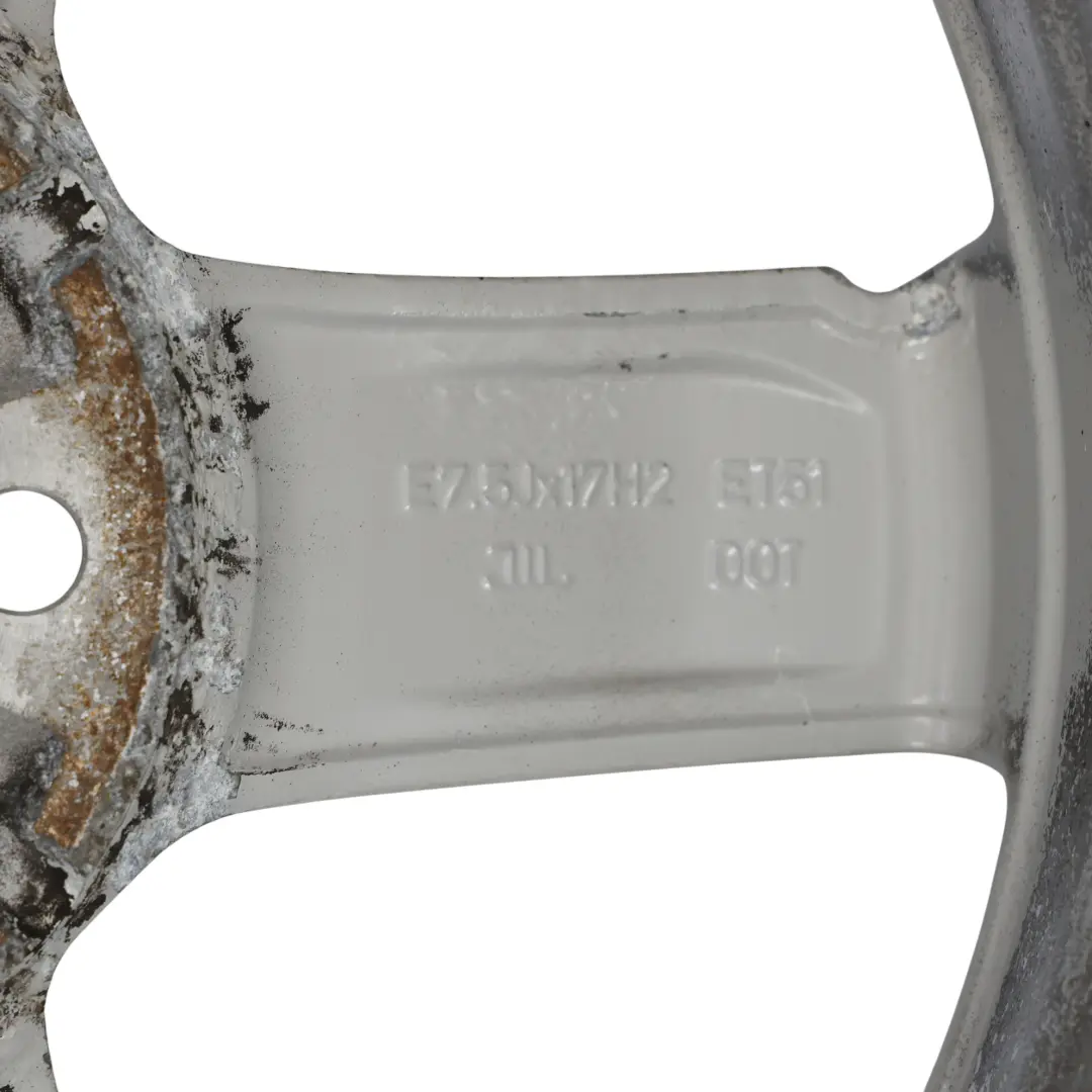 Argento Cerchio in lega 17" ET:51 7,5J Star Spoke per Audi A3 8V con numero di parte 8V0601025CT Audi A3 8V Argento Cerchio in lega 17" ET:51 7,5J Star Spoke - SKU 8V0601025CT-1 - Numero di parte 8V0601025CT