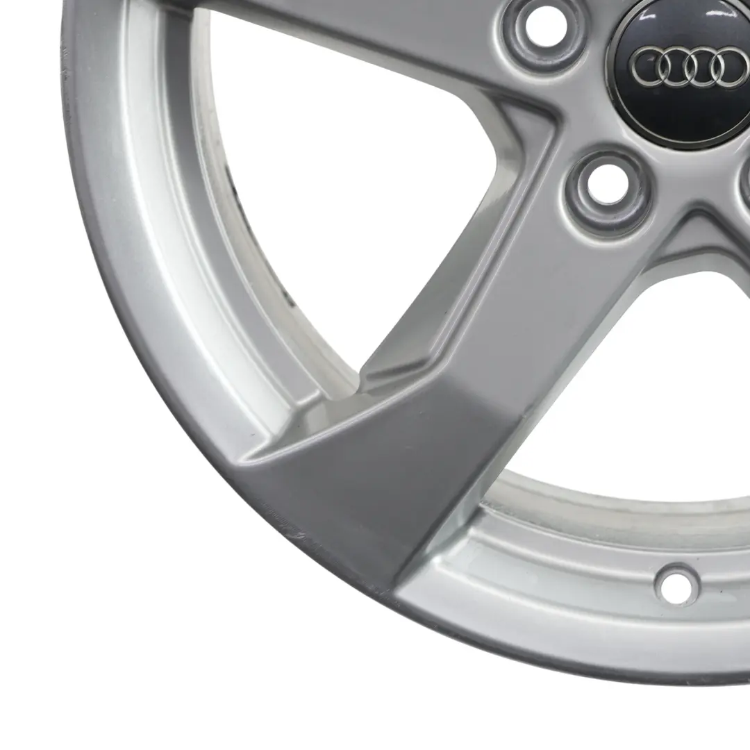 Audi A3 8V Silberne Leichtmetallfelge 17" ET:51 7,5J Sternspeiche 8V0601025CT - SKU 8V0601025CT-2 - Teilenummer 8V0601025CT-2