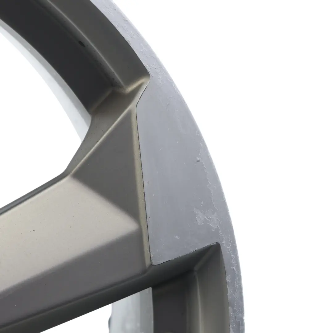 Turbine Cerchio In Lega 18" ET:51 7,5J per Audi A3 8V con numero di parte 8V0601025DS Audi A3 8V Turbine Cerchio In Lega 18" ET:51 7,5J - SKU 8V0601025DS-2 - Numero di parte 8V0601025DS