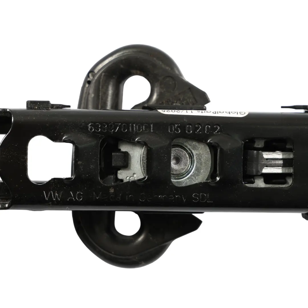 Seatbelt Height Adjuster Front Left Right N/O/S to Skoda Octavia 5E with Part number 8V0857819A Skoda Octavia 5E Seatbelt Height Adjuster Front Left Right N/O/S - SKU 8V0857819A - Part number 8V0857819A