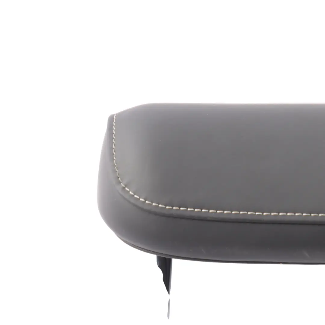 Appuie Tête Central Arrière Cuir Dakota Noir pour Audi A3 8V à propos du numéro de pièce 8V0885975C Audi A3 8V Appuie Tête Central Arrière Cuir Dakota Noir - SKU 8V0885975C - Numéro de pièce 8V0885975C