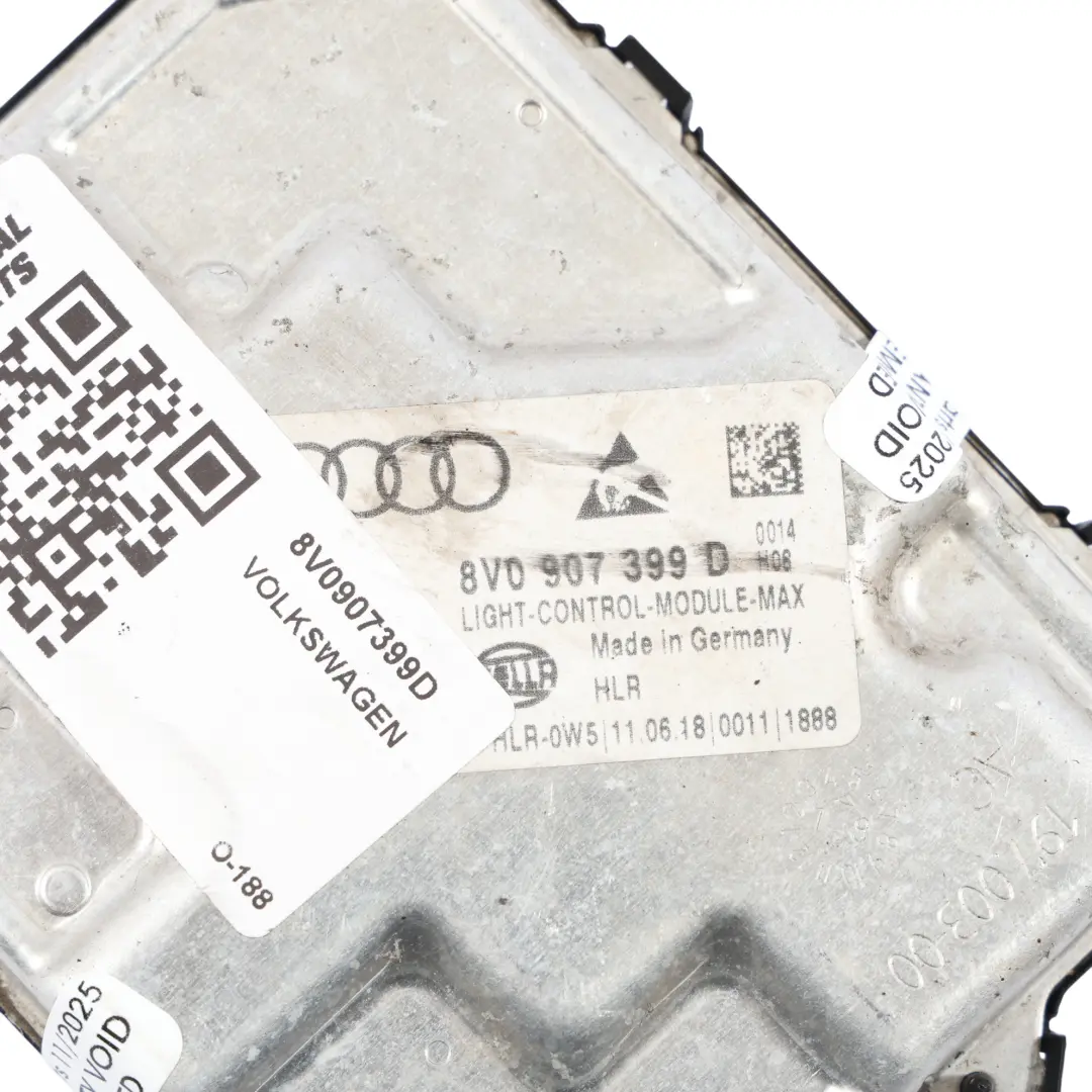 Volkswagen Golf Mk7 Headlight Ballast LED Control Unit Module Front - SKU 8V0907399D - Part number 8V0907399D