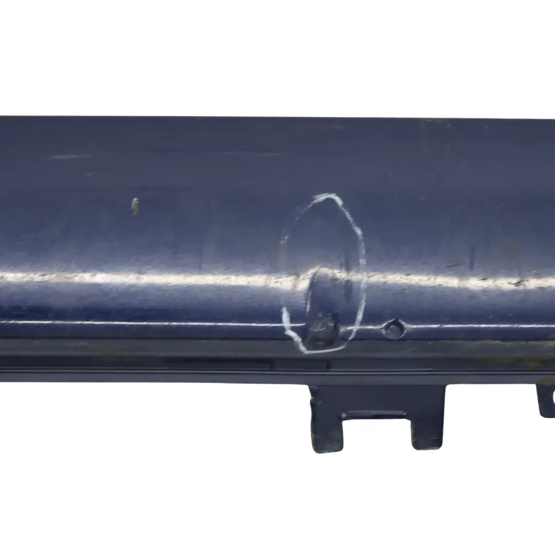 Faldón Lateral Izquierdo Cubre Umbral Estoril Blue - X5P para Audi A3 S3 8V Hatchback con número de pieza 8V3853859 Audi A3 S3 8V Hatchback Faldón Lateral Izquierdo Cubre Umbral Estoril Blue - X5P - SKU 8V3853859-ESB - Número de pieza 8V3853859