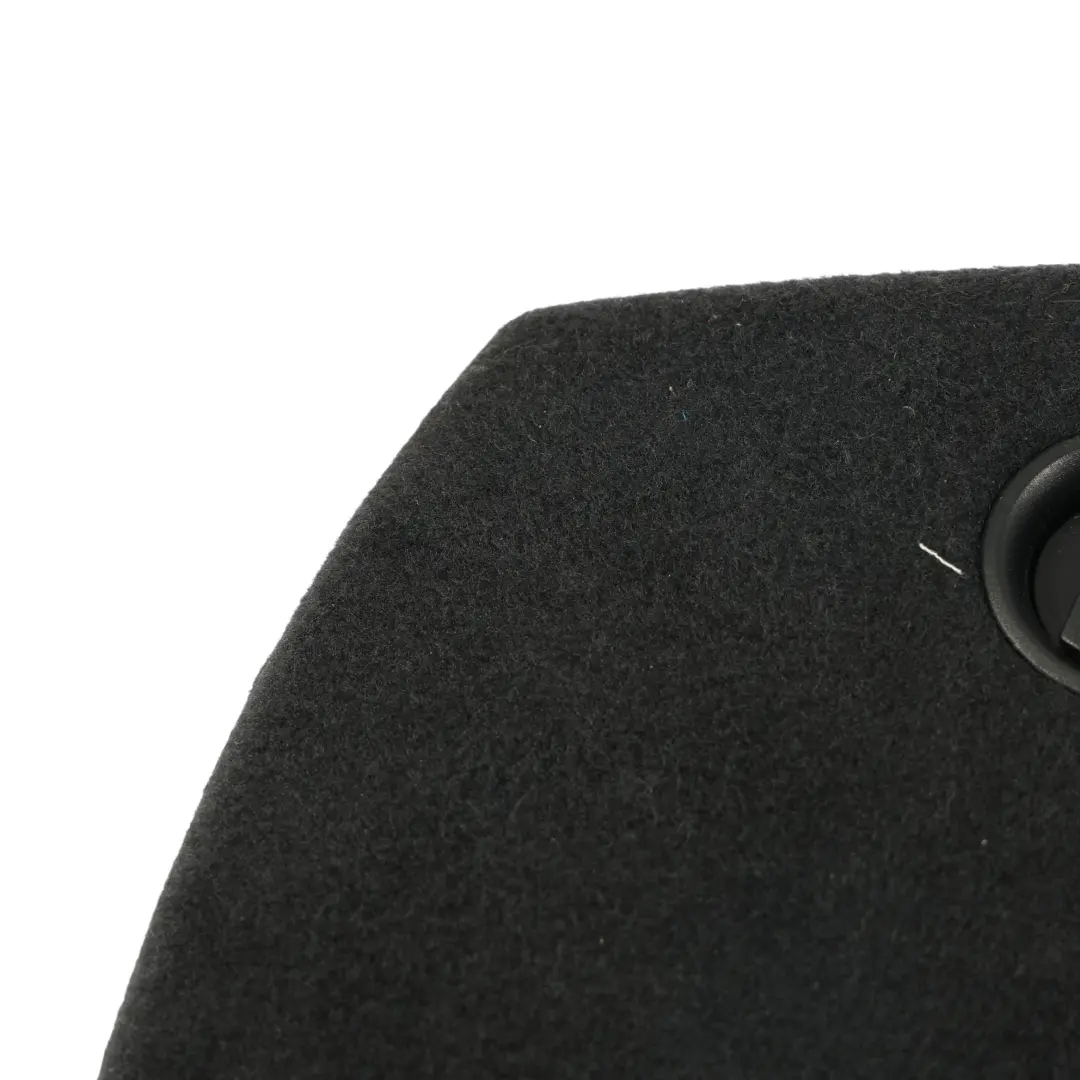 Sportsback Embellecedor Maletero Trasero Izquierdo para Audi A3 8V con número de pieza 8V3863989 Audi A3 8V Sportsback Embellecedor Maletero Trasero Izquierdo - SKU 8V3863989 - Número de pieza 8V3863989