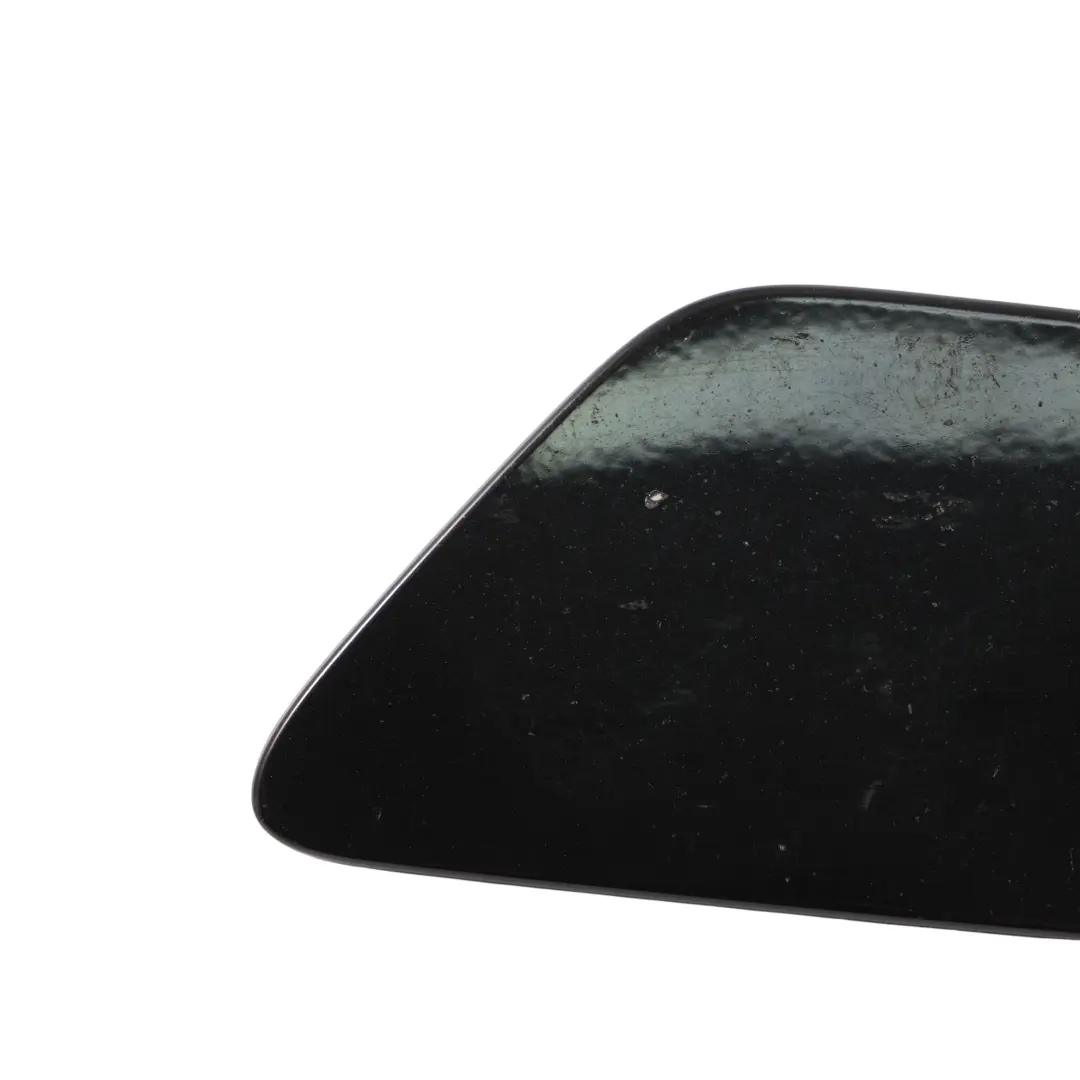 Osłona Spryskiwacza Reflektora Przód Lewa Czarna do Audi A3 S3 8V o numerze 8V3955275C Audi A3 S3 8V Osłona Spryskiwacza Reflektora Przód Lewa Czarna - SKU 8V3955275C-MYB - Numer Części 8V3955275C