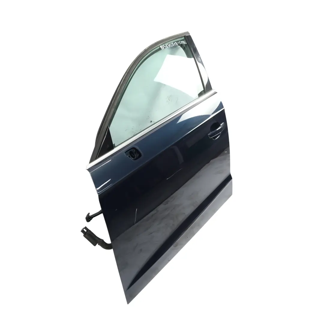 Puerta Delantera Izquierda Cosmos Blue Azul Metalizado - X5E para Audi A3 8V con número de pieza 8V4831051B Audi A3 8V Puerta Delantera Izquierda Cosmos Blue Azul Metalizado - X5E - SKU 8V4831051B-COBL - Número de pieza 8V4831051B