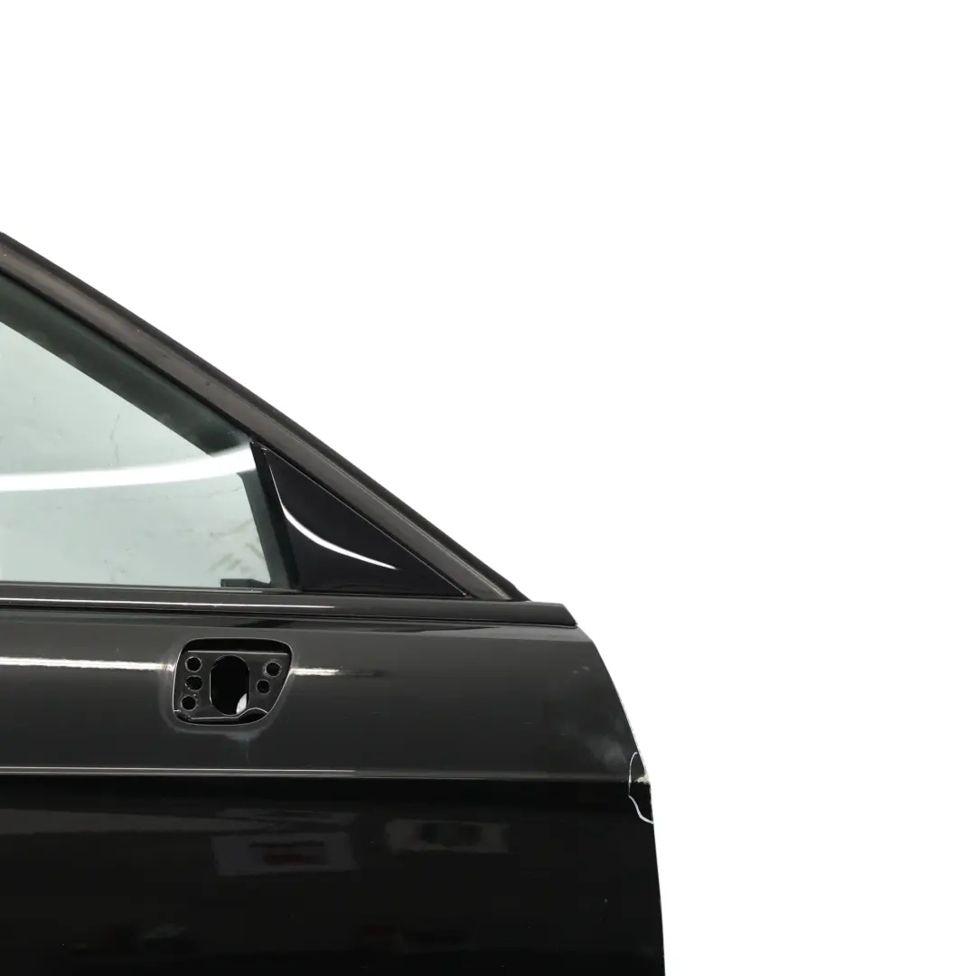 Sportback Porta Anteriore Destra Mythical Black Metallic - Y9T per Audi A3 8V con numero di parte 8V4831052E Audi A3 8V Sportback Porta Anteriore Destra Mythical Black Metallic - Y9T - SKU 8V4831052E-MYB - Numero di parte 8V4831052E