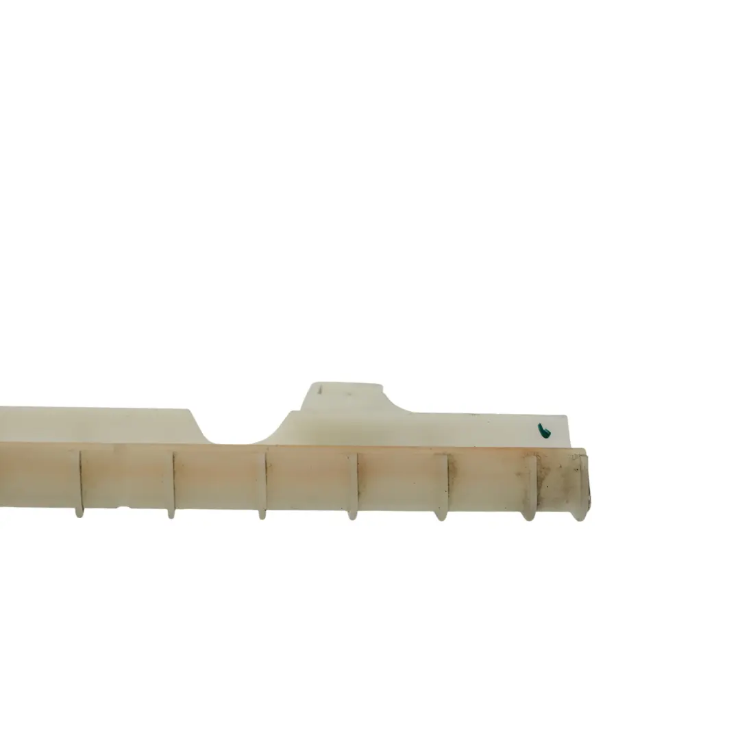 Puerta Trasera Manija Guía Soporte Soporte Izquierda para Audi S3 8V con número de pieza 8V5839067A Audi S3 8V Puerta Trasera Manija Guía Soporte Soporte Izquierda - SKU 8V5839067A - Número de pieza 8V5839067A