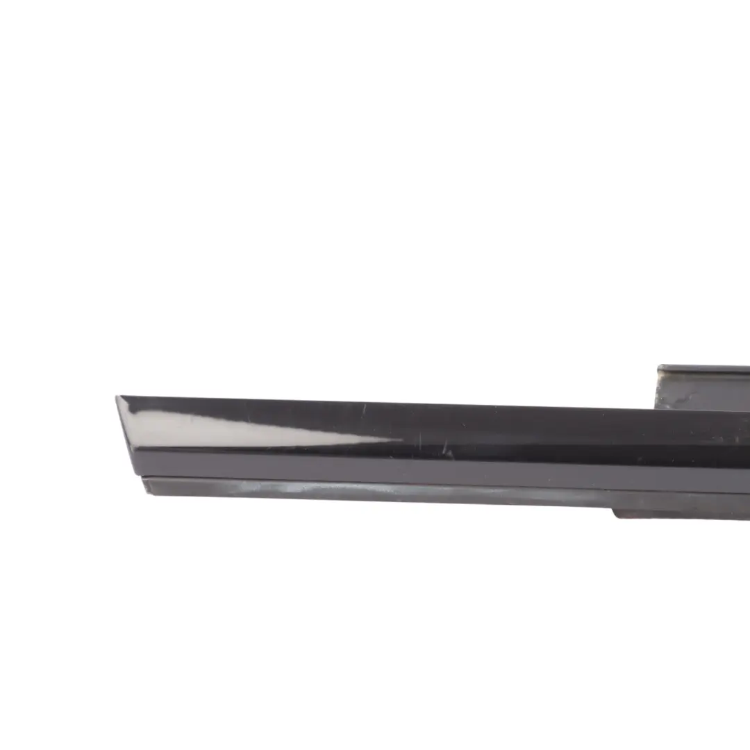 Fensterdichtung Dichtungsstreifen Tür Hinten Links für Audi A3 8V mit Teilenummer 8V5853763A Audi A3 8V Fensterdichtung Dichtungsstreifen Tür Hinten Links - SKU 8V5853763A - Teilenummer 8V5853763A