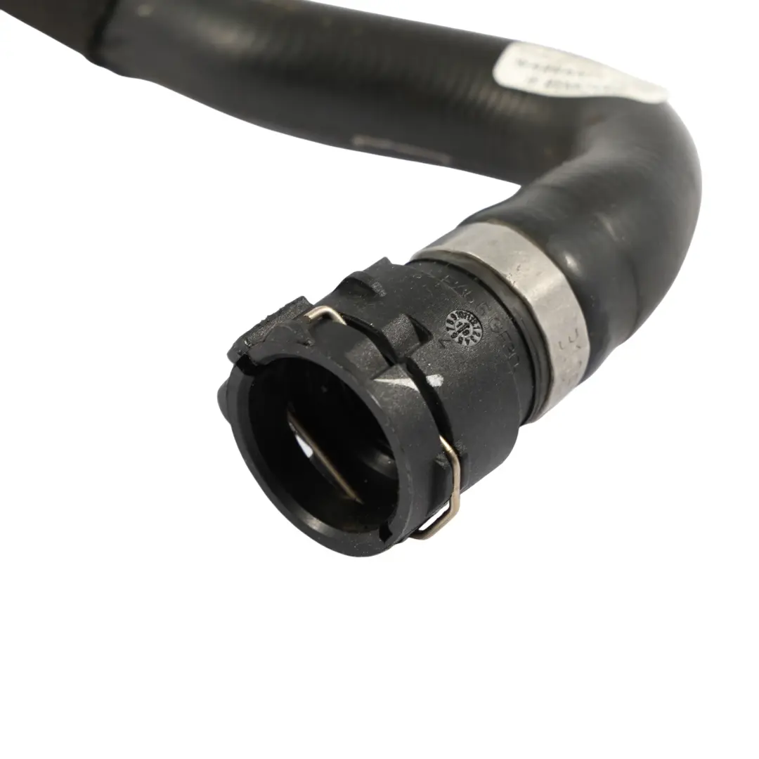 Rura Przewodu Płynu Chłodzącego Wody do Audi A4 B9 2.0 Benzyna o numerze 8W0122073F Audi A4 B9 2.0 Benzyna Rura Przewodu Płynu Chłodzącego Wody - SKU 8W0122073F - Numer Części 8W0122073F