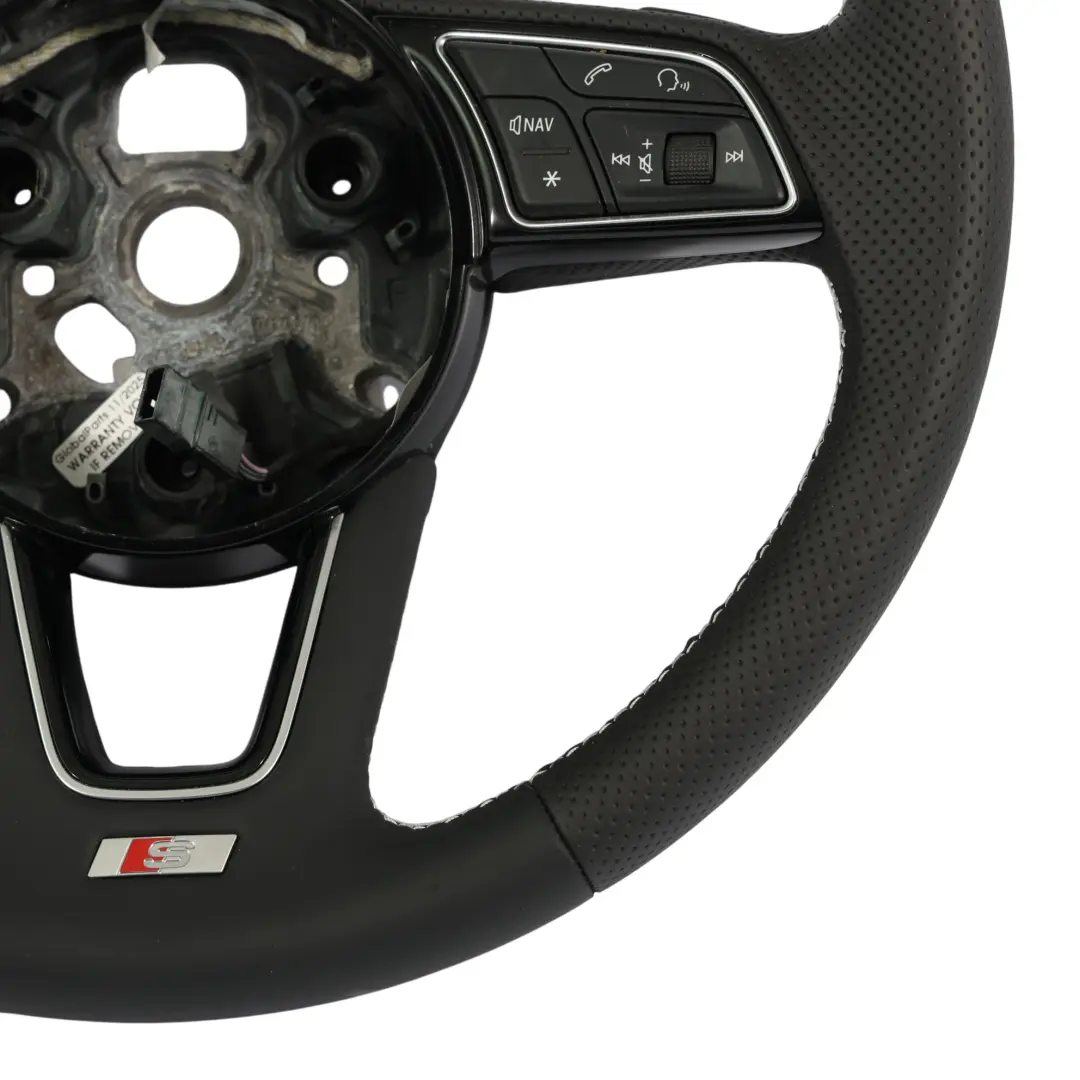 Kierownica S-Line NOWA Czarna Skóra Łopatki do Audi A4 B9 A5 F5 o numerze 8W0419091CS Audi A4 B9 A5 F5 Kierownica S-Line NOWA Czarna Skóra Łopatki - SKU 8W0419091CS-1 - Numer Części 8W0419091CS