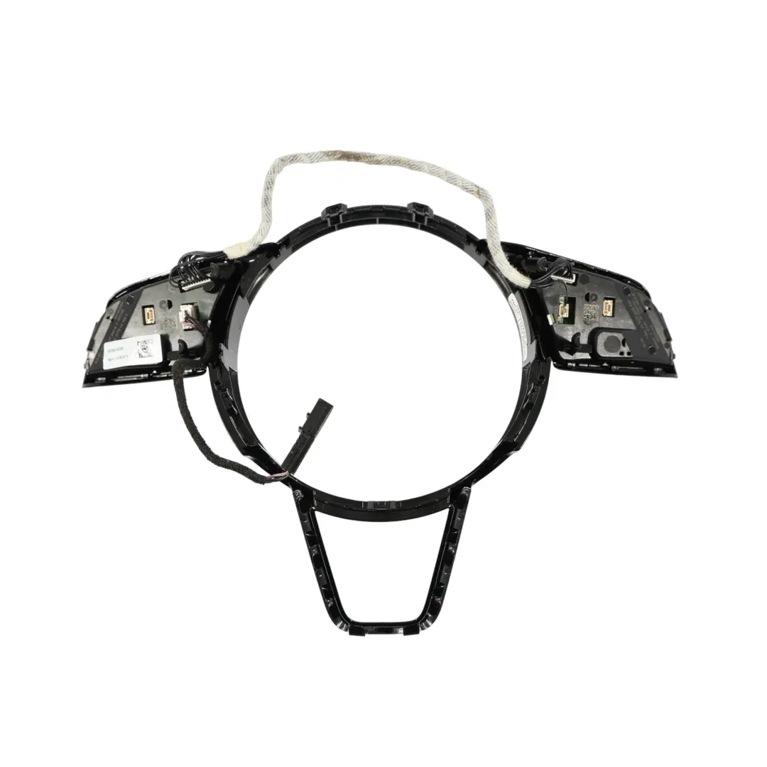 Cache De Bouton Multifonctions Au Volant pour Audi A3 8V à propos du numéro de pièce 8W0419689 Audi A3 8V Cache De Bouton Multifonctions Au Volant - SKU 8W0419689 - Numéro de pièce 8W0419689