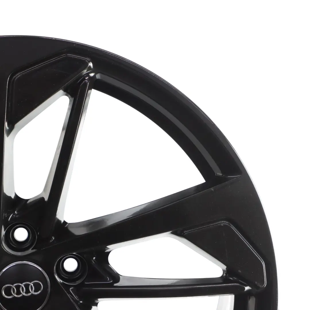 5F Cerchio Lega Nero 20" 9J ET:26 Audi Sport per Audi RS5 con numero di parte 8W0601025CN Audi RS5 5F Cerchio Lega Nero 20" 9J ET:26 Audi Sport - SKU 8W0601025CN-1 - Numero di parte 8W0601025CN