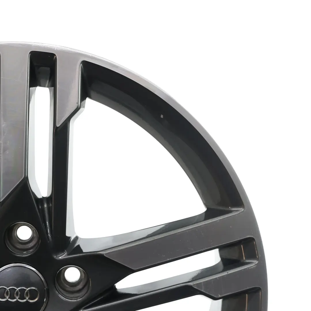 Leicht Metallfelge Silber 18" 8J ET:40 Stern Doppelspeiche für Audi A4 B9 mit Teilenummer 8W0601025M Audi A4 B9 Leicht Metallfelge Silber 18" 8J ET:40 Stern Doppelspeiche - SKU 8W0601025M-2 - Teilenummer 8W0601025M