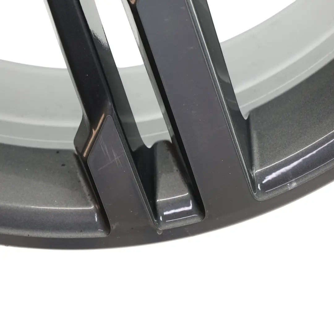 Llanta De Aleación Plata 18" 8J ET:40 Estrella Doble Radio para Audi A4 B9 con número de pieza 8W0601025M Audi A4 B9 Llanta De Aleación Plata 18" 8J ET:40 Estrella Doble Radio - SKU 8W0601025M-2 - Número de pieza 8W0601025M