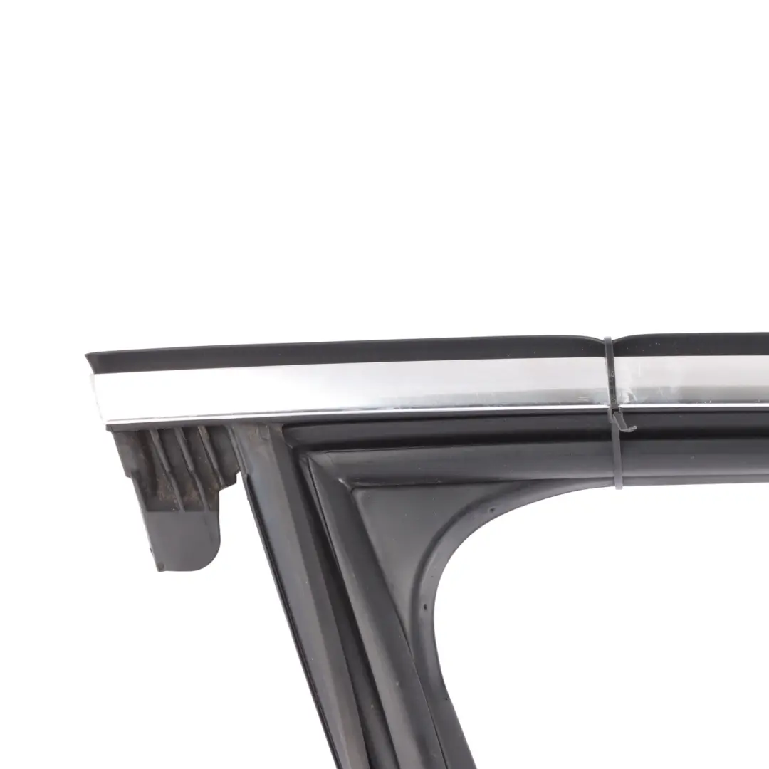 Front Door Window Guide Frame Seal Chrome Strip Right O/S 8W0837432 to Audi A4 B9 with Part number 8W0837432D Audi A4 B9 Front Door Window Guide Frame Seal Chrome Strip Right O/S 8W0837432 - SKU 8W0837432D-1 - Part number 8W0837432D
