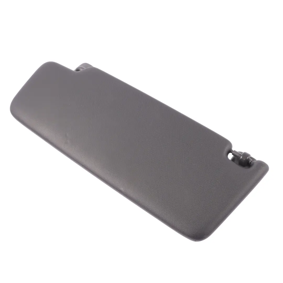 Audi RS3 8Y Specchietto Parasole Pannello Destro Nero - SKU 8W0857552AL - Numero di parte 8W0857552AL