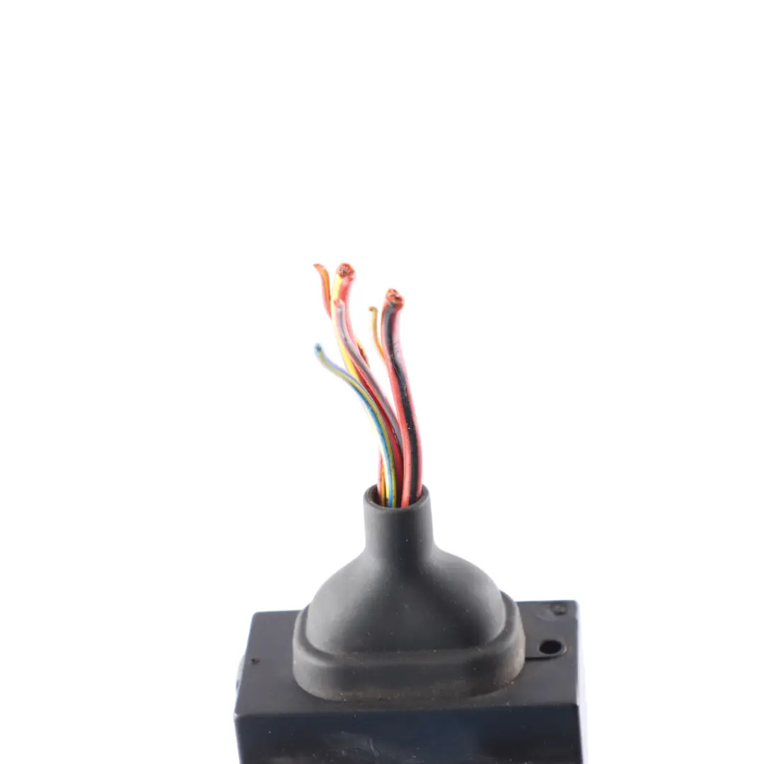 Audi A4 B9 A5 F5 Q5 FY Boîte Fusibles Module Commande Relais - SKU 8W0937124A - Numéro de pièce 8W0937124A