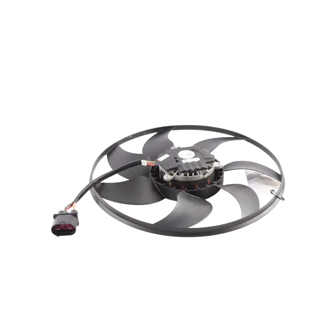 Radiatore Ventilatore Motore Di Raffreddamento Lame 400W per Audi A4 B9 con numero di parte 8W0959455J Audi A4 B9 Radiatore Ventilatore Motore Di Raffreddamento Lame 400W - SKU 8W0959455J - Numero di parte 8W0959455J