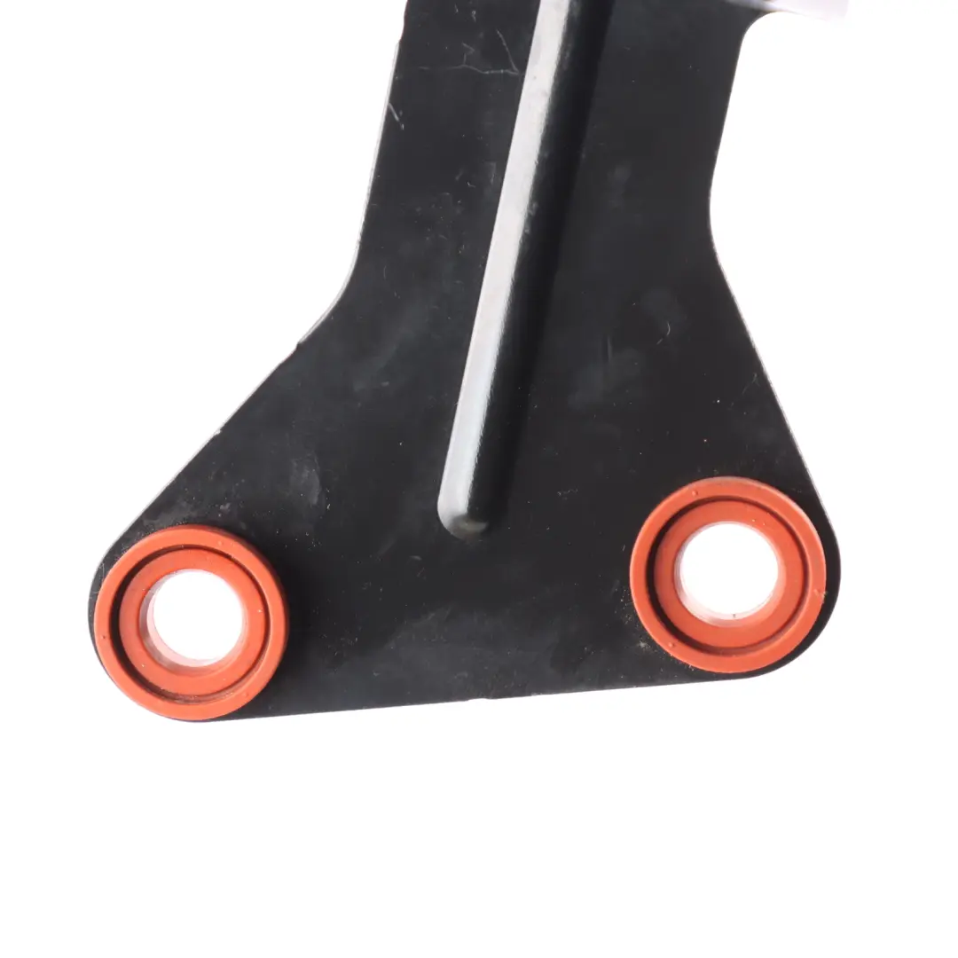 Auxiliary Water Pump Coolant Circulation Unit Bracket to Audi A4 B9 with Part number 8W2819263 Audi A4 B9 Auxiliary Water Pump Coolant Circulation Unit Bracket - SKU RHD-8W2819263 - Part number 8W2819263