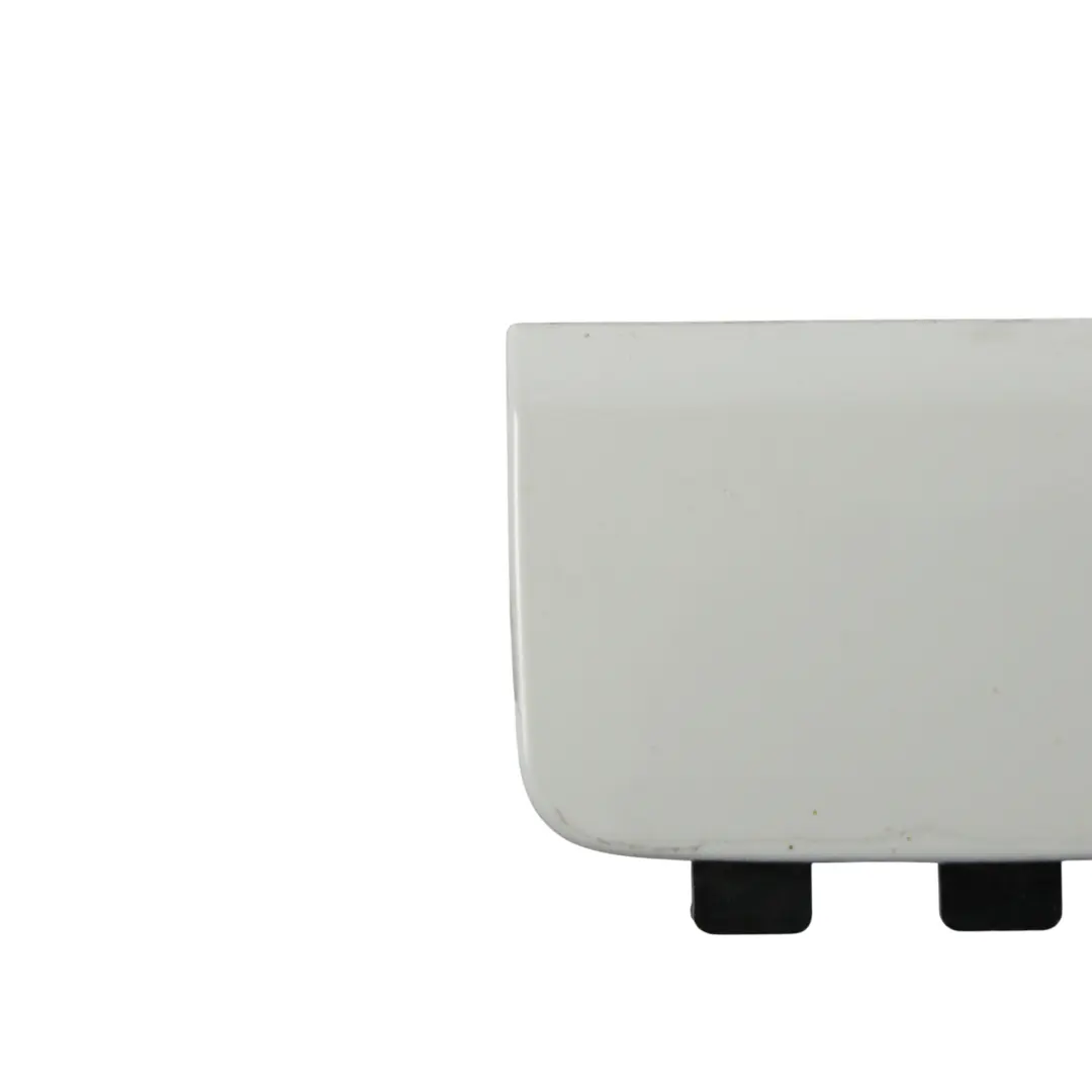 Hintere Stoßstange Abschlepphaken Auge Abdeckung Glacier White - S9R für Audi A4 B9 mit Teilenummer 8W5807441A Audi A4 B9 Hintere Stoßstange Abschlepphaken Auge Abdeckung Glacier White - S9R - SKU 8W5807441A-MGW - Teilenummer 8W5807441A