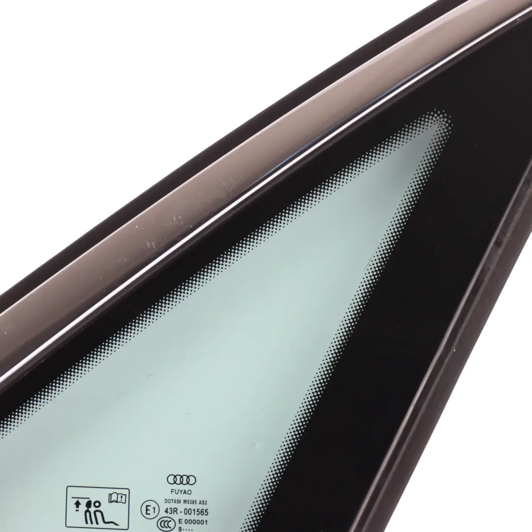 Audi A4 B9 Vitre Latérale Triangulaire Arrière Droite AS2 - SKU 8W5845298D-1 - Numéro de pièce 8W5845298D