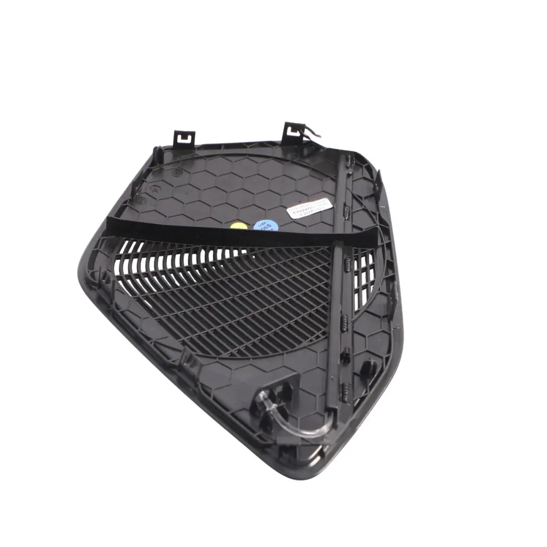 Cache Haut-Parleur Porte Avant Droit Bang & Olufsen 8W6035420A pour Audi A5 S5 F5 à propos du numéro de pièce 8W6035144A Audi A5 S5 F5 Cache Haut-Parleur Porte Avant Droit Bang & Olufsen 8W6035420A - SKU 8W6035144A - Numéro de pièce 8W6035144A