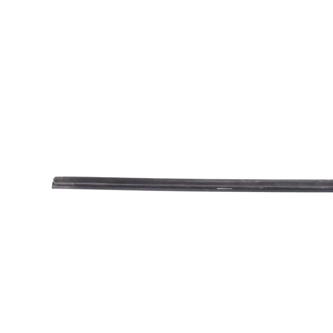Audi A5 F5 Listwa Uszczelka Szyby Przednich Drzwi Lewa - SKU 8W6853283C - Numer Części 8W6853283C