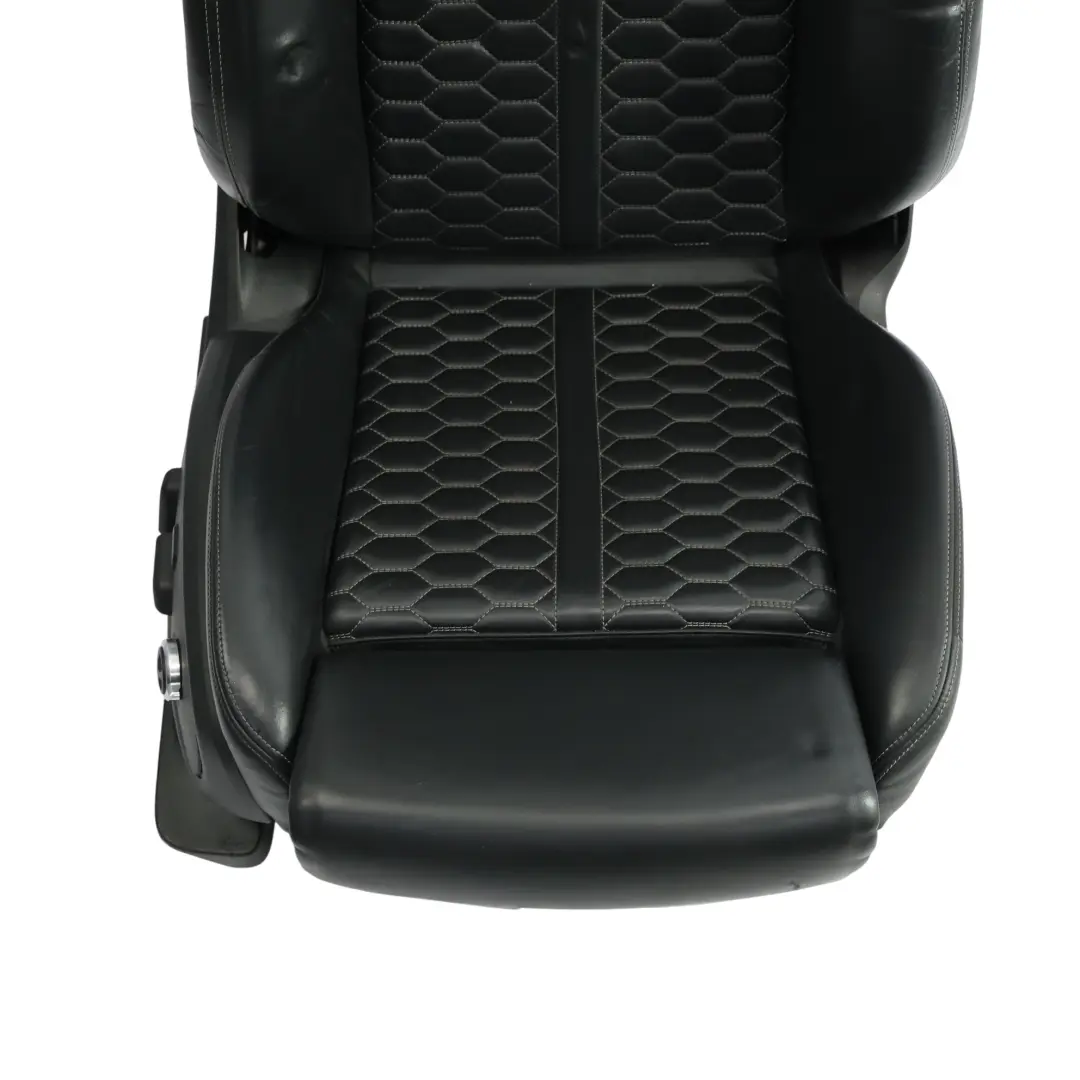 Sedile Anteriore Sport Riscaldato Memoria Pelle Anima Nero Destra per Audi RS5 F5 con numero di parte 8W6881806BF Audi RS5 F5 Sedile Anteriore Sport Riscaldato Memoria Pelle Anima Nero Destra - SKU 8W6881806BF-1 - Numero di parte 8W6881806BF