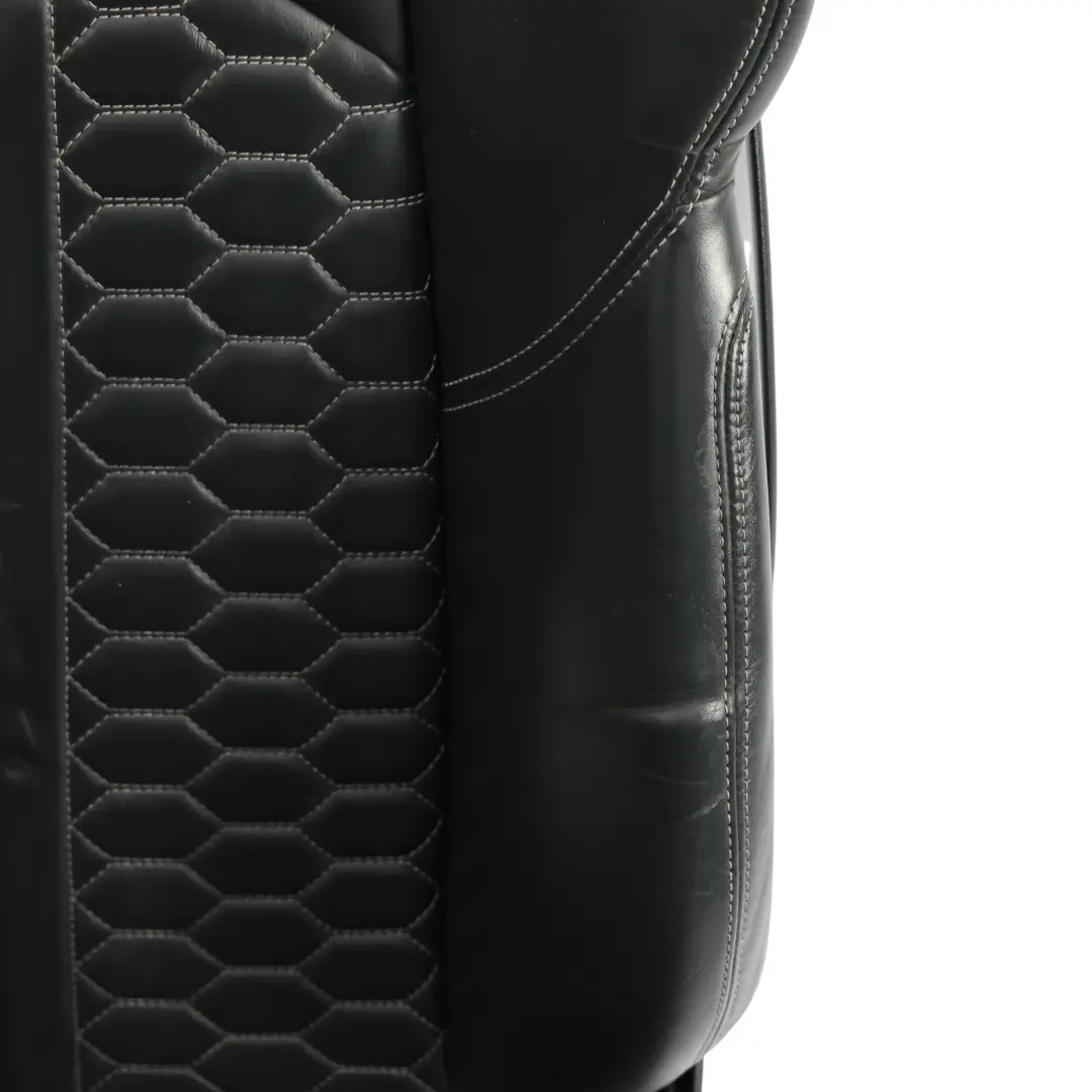 Sedile Anteriore Sport Riscaldato Memoria Pelle Anima Nero Destra per Audi RS5 F5 con numero di parte 8W6881806BF Audi RS5 F5 Sedile Anteriore Sport Riscaldato Memoria Pelle Anima Nero Destra - SKU 8W6881806BF-1 - Numero di parte 8W6881806BF