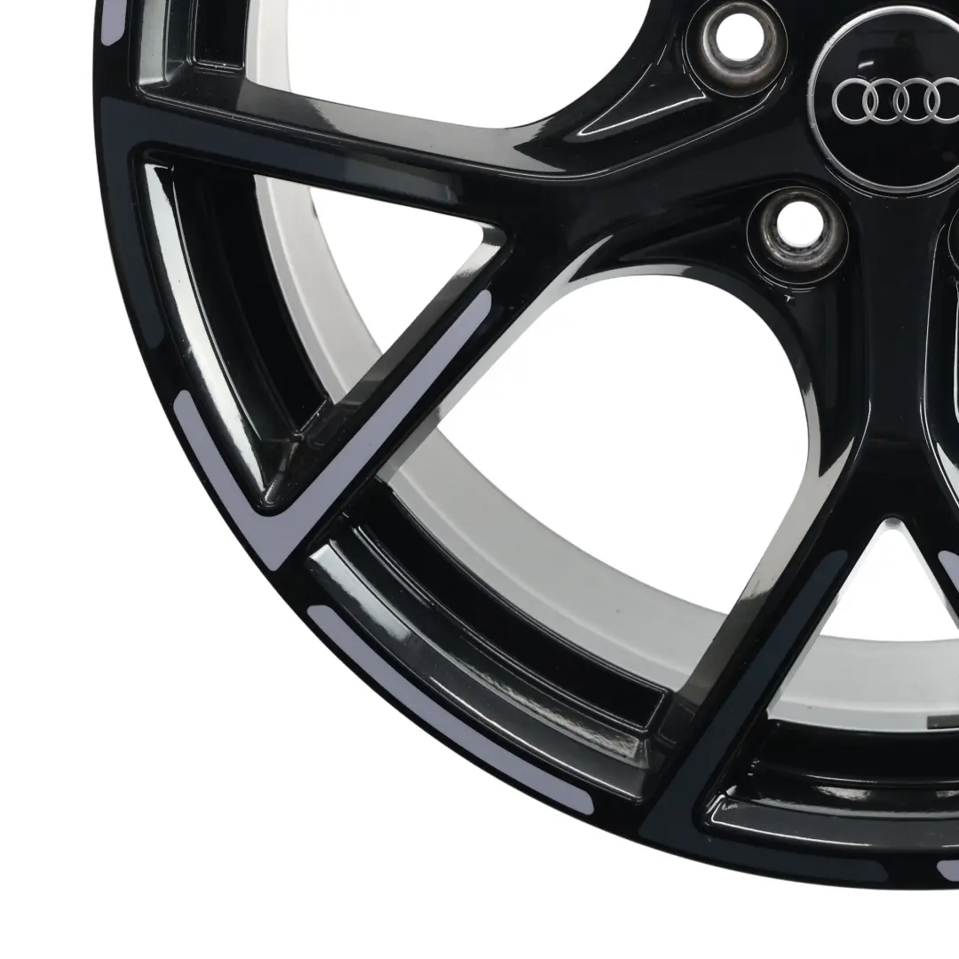8Y Cerchio Anteriore In Lega Nero 19" 8J ET:46 per Audi RS3 con numero di parte 8Y0601025BQ Audi RS3 8Y Cerchio Anteriore In Lega Nero 19" 8J ET:46 - SKU 8Y0601025BQ-2 - Numero di parte 8Y0601025BQ