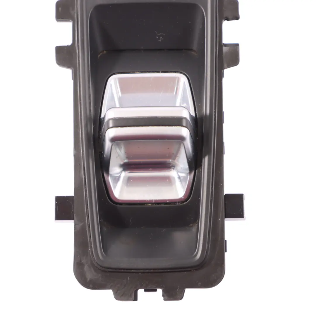 8Y Cambio Leva Selettore Meccanismo Cambio Automatico per Audi A3 con numero di parte 8Y0713059E Audi A3 8Y Cambio Leva Selettore Meccanismo Cambio Automatico - SKU 8Y0713059E - Numero di parte 8Y0713059E