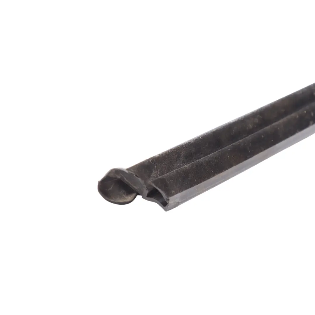 8Y Vordere Tür Fenster Dichtung Trim Strip Kanal Innen Rechts für Audi A3 mit Teilenummer 8Y0837480 Audi A3 8Y Vordere Tür Fenster Dichtung Trim Strip Kanal Innen Rechts - SKU 8Y0837480 - Teilenummer 8Y0837480