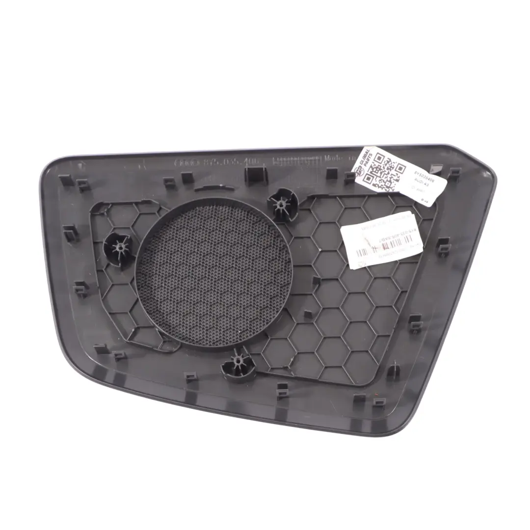 8Y Pannello Rivestimento Ripiano Portaoggetti Destro per Audi RS3 con numero di parte 8Y5035406 Audi RS3 8Y Pannello Rivestimento Ripiano Portaoggetti Destro - SKU 8Y5035406 - Numero di parte 8Y5035406