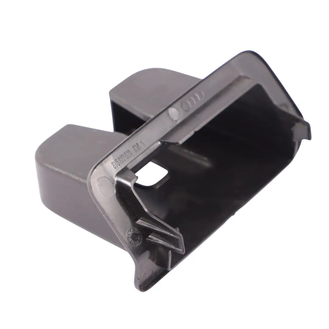 Audi A3 S3 RS3 8Y Berline Cache-Loquet De Verrouillage De Hayon - SKU 8Y5827520 - Numéro de pièce 8Y5827520