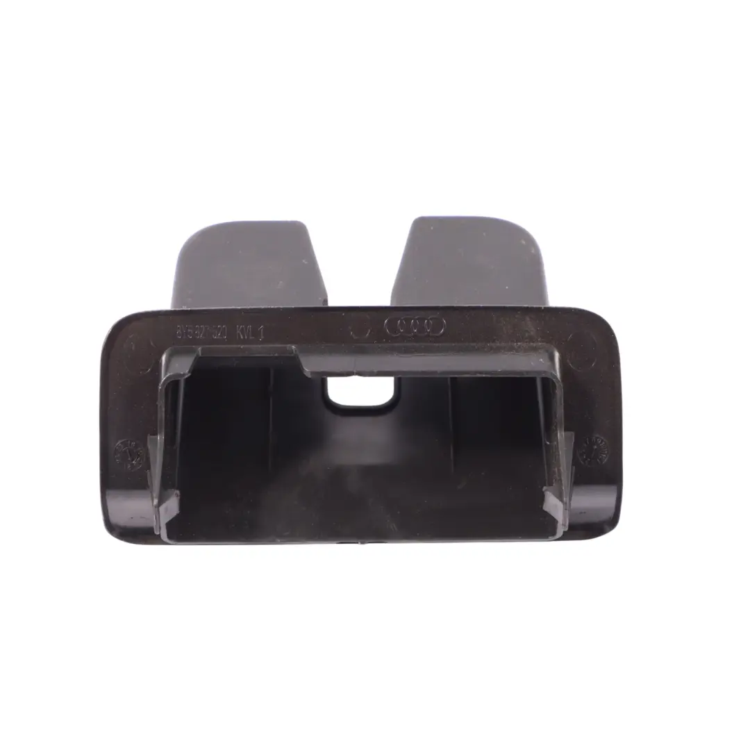 Audi A3 S3 RS3 8Y Berline Cache-Loquet De Verrouillage De Hayon - SKU 8Y5827520 - Numéro de pièce 8Y5827520