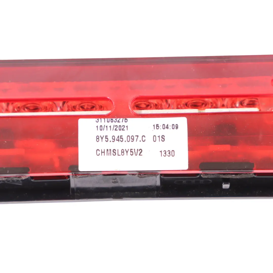 8Y Trasera Centro Tercer Freno Luz De Freno para Audi A3 S3 RS3 con número de pieza 8Y5945097C Audi A3 S3 RS3 8Y Trasera Centro Tercer Freno Luz De Freno - SKU 8Y5945097C - Número de pieza 8Y5945097C