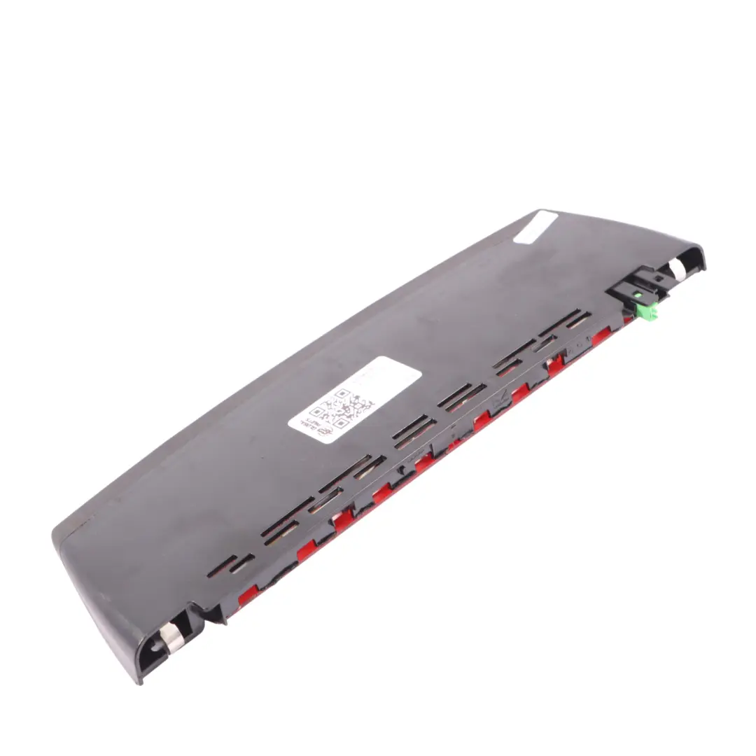 8Y Luce Di Stop Posteriore Centrale Del Terzo Freno per Audi A3 S3 RS3 con numero di parte 8Y5945097C Audi A3 S3 RS3 8Y Luce Di Stop Posteriore Centrale Del Terzo Freno - SKU 8Y5945097C - Numero di parte 8Y5945097C