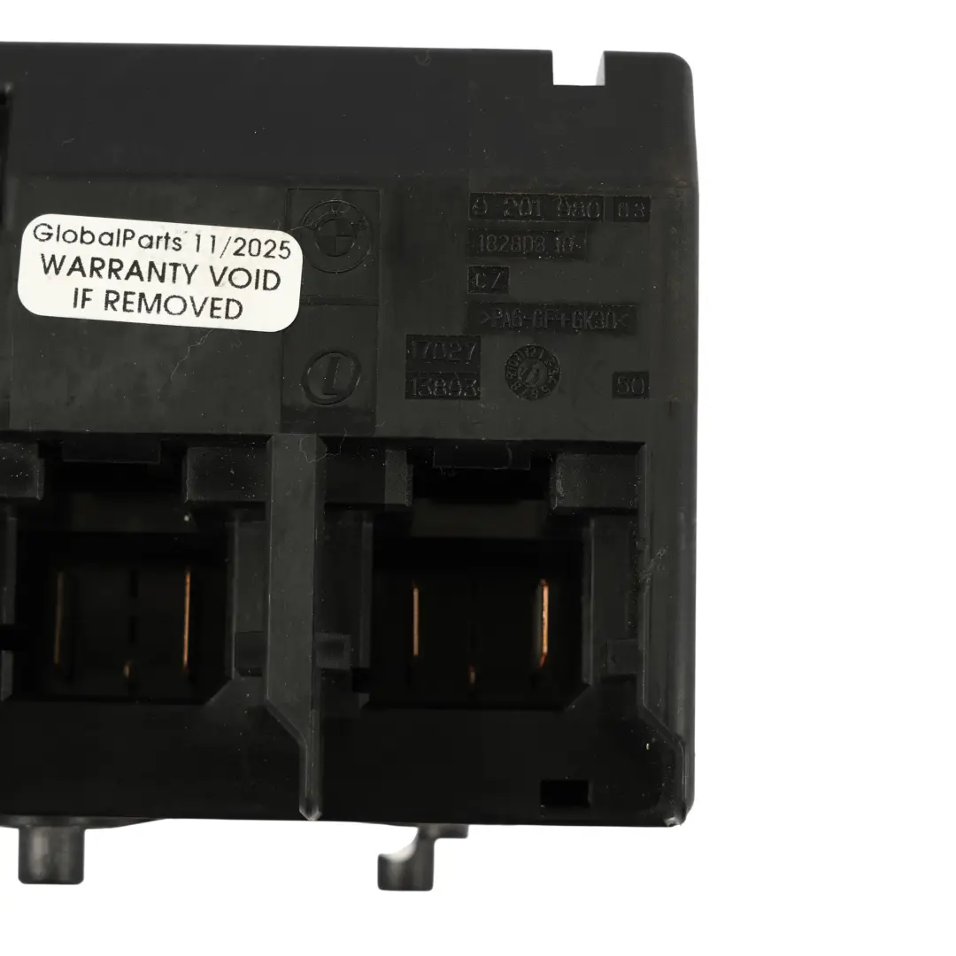 Divisore Potenza Batteria LCI per BMW F01 F02 F07 F10 F11 F12 G11 Elemento con numero di parte 9201980 BMW F01 F02 F07 F10 F11 F12 G11 Elemento Divisore Potenza Batteria LCI - SKU 9201980 - Numero di parte 9201980