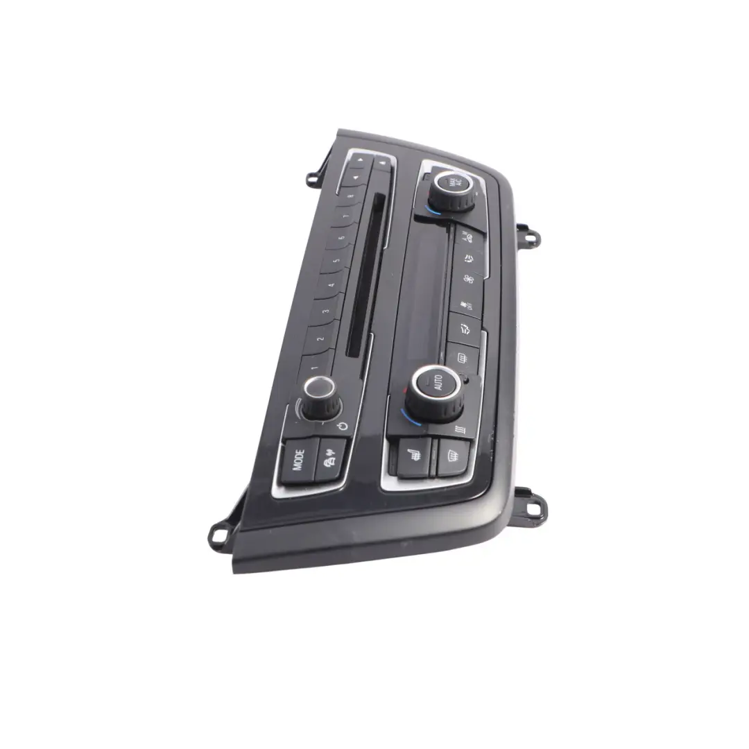 Pannello Controllo Aria Condizionata Radio CD Player 6832880 per BMW F20 F30 con numero di parte 9354146 BMW F20 F30 Pannello Controllo Aria Condizionata Radio CD Player 6832880 - SKU 9354146-3 - Numero di parte 9354146