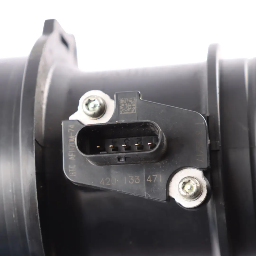 Intake Pipe Hose Map Sensor 059906461N to Porsche Macan 95B Air with Part number 95560612350 Porsche Macan 95B Air Intake Pipe Hose Map Sensor 059906461N - SKU 95560612350 - Part number 95560612350