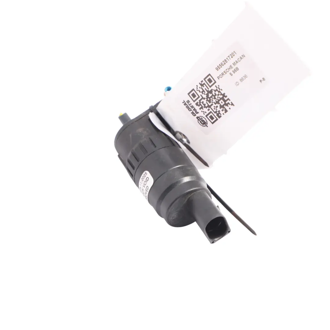 Scheiben Waschanlagen Pumpe für Porsche Macan 95B mit Teilenummer 95562817201 Porsche Macan 95B Scheiben Waschanlagen Pumpe - SKU 95562817201 - Teilenummer 95562817201