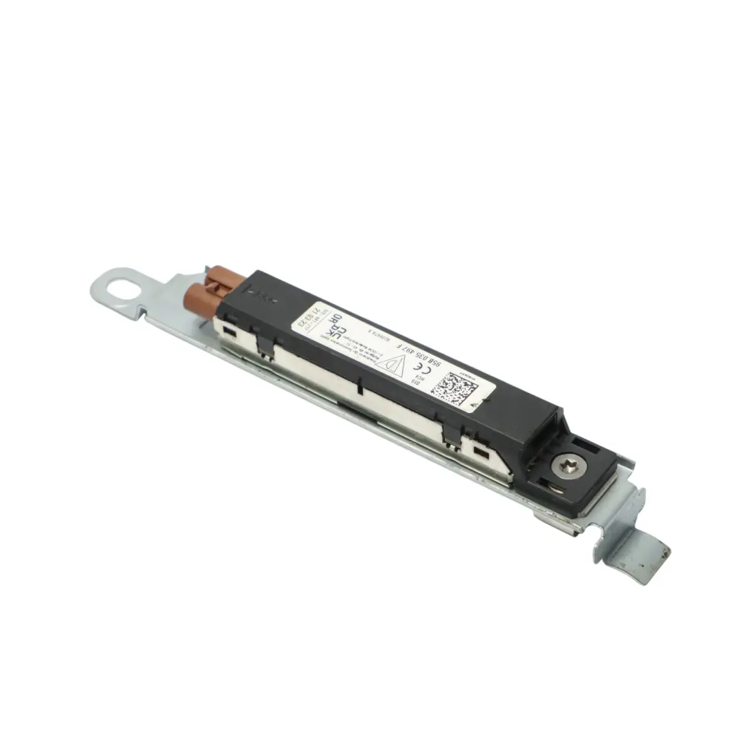 Antenna Antenna Amplificatore Booster Unità per Porsche Macan 95B con numero di parte 95B035497 Porsche Macan 95B Antenna Antenna Amplificatore Booster Unità - SKU 95B035497 - Numero di parte 95B035497