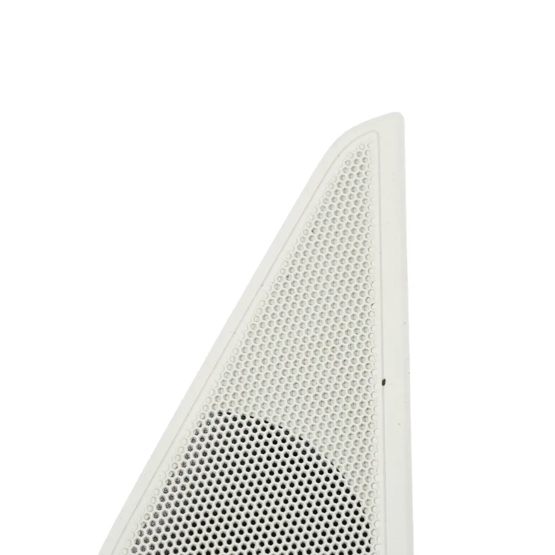 Cache Haut Parleur De Porte Arrière Droit pour Porsche Macan S 95B à propos du numéro de pièce 95B035794 Porsche Macan S 95B Cache Haut Parleur De Porte Arrière Droit - SKU 95B035794 - Numéro de pièce 95B035794